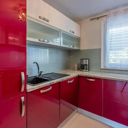 Sea View 1 Prizemlje - Hr-08682-05 By Interhome